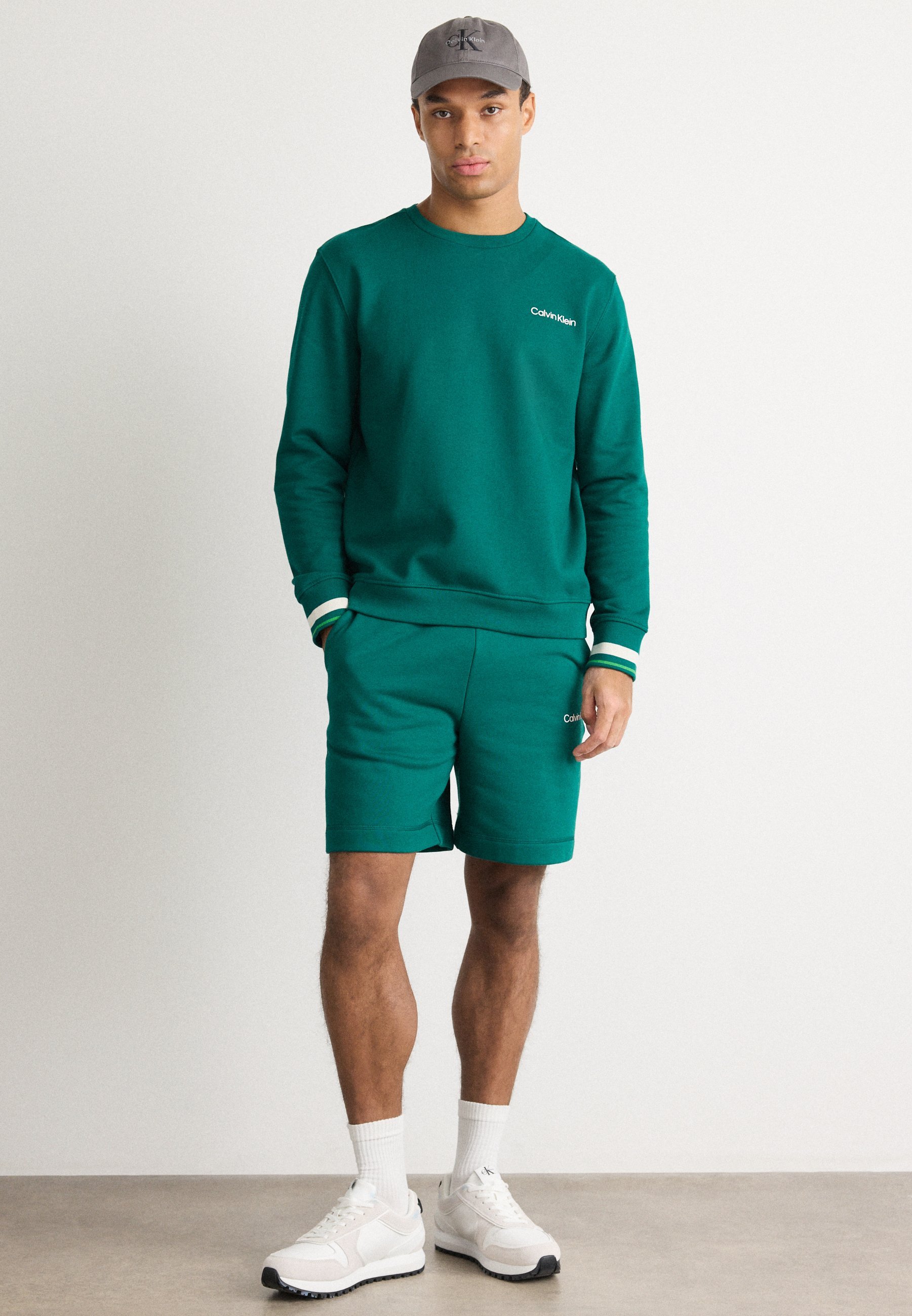 Sweat-shirt Calvin Klein - gazon