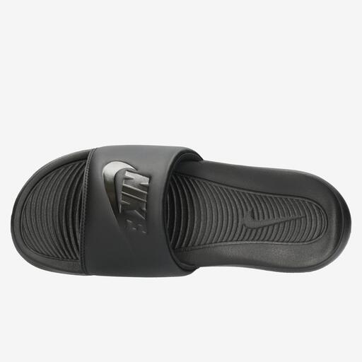 Nike Victor One