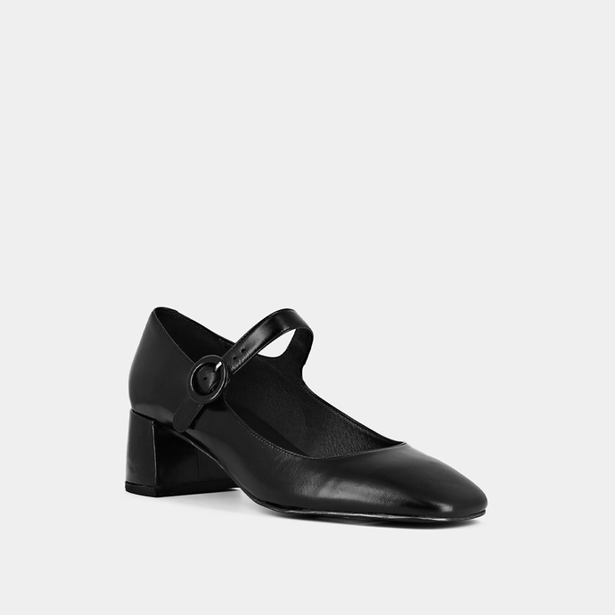 Salomés à talons et bouts carrés  en cuir noir