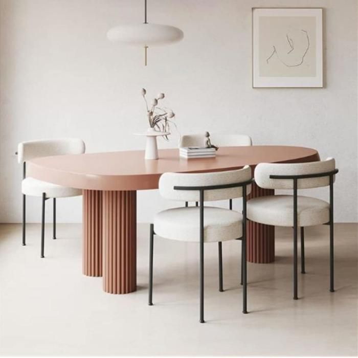 MIPAN. Juego de 4 sillas de comedor de terciopelo blanco Teddy - Sillas de cocina con patas de metal y respaldo curvo.
