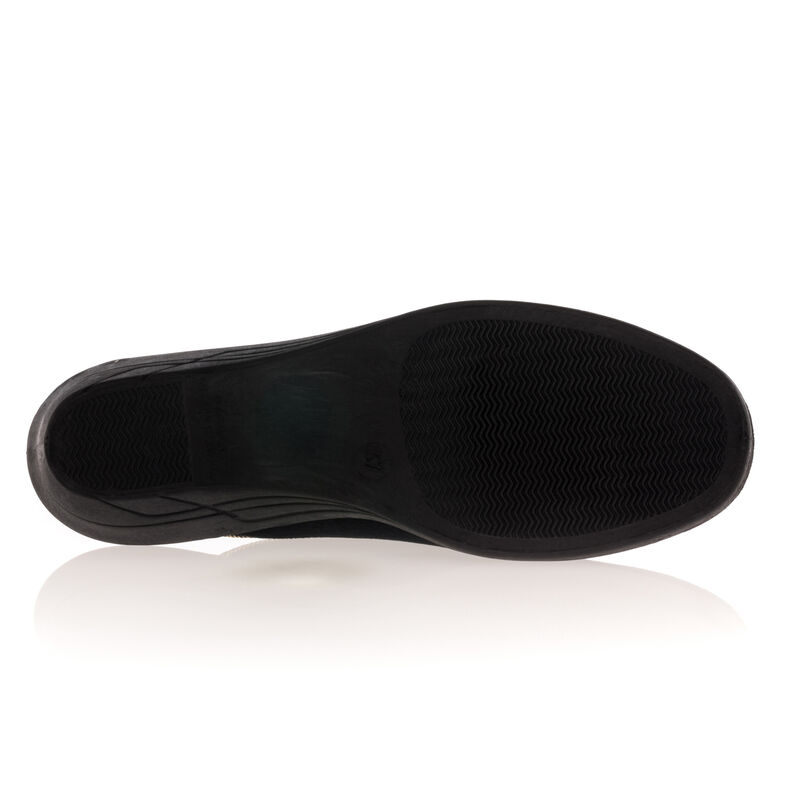 Women's Black Slippers