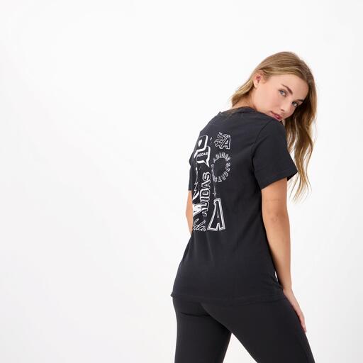 adidas Brand Love