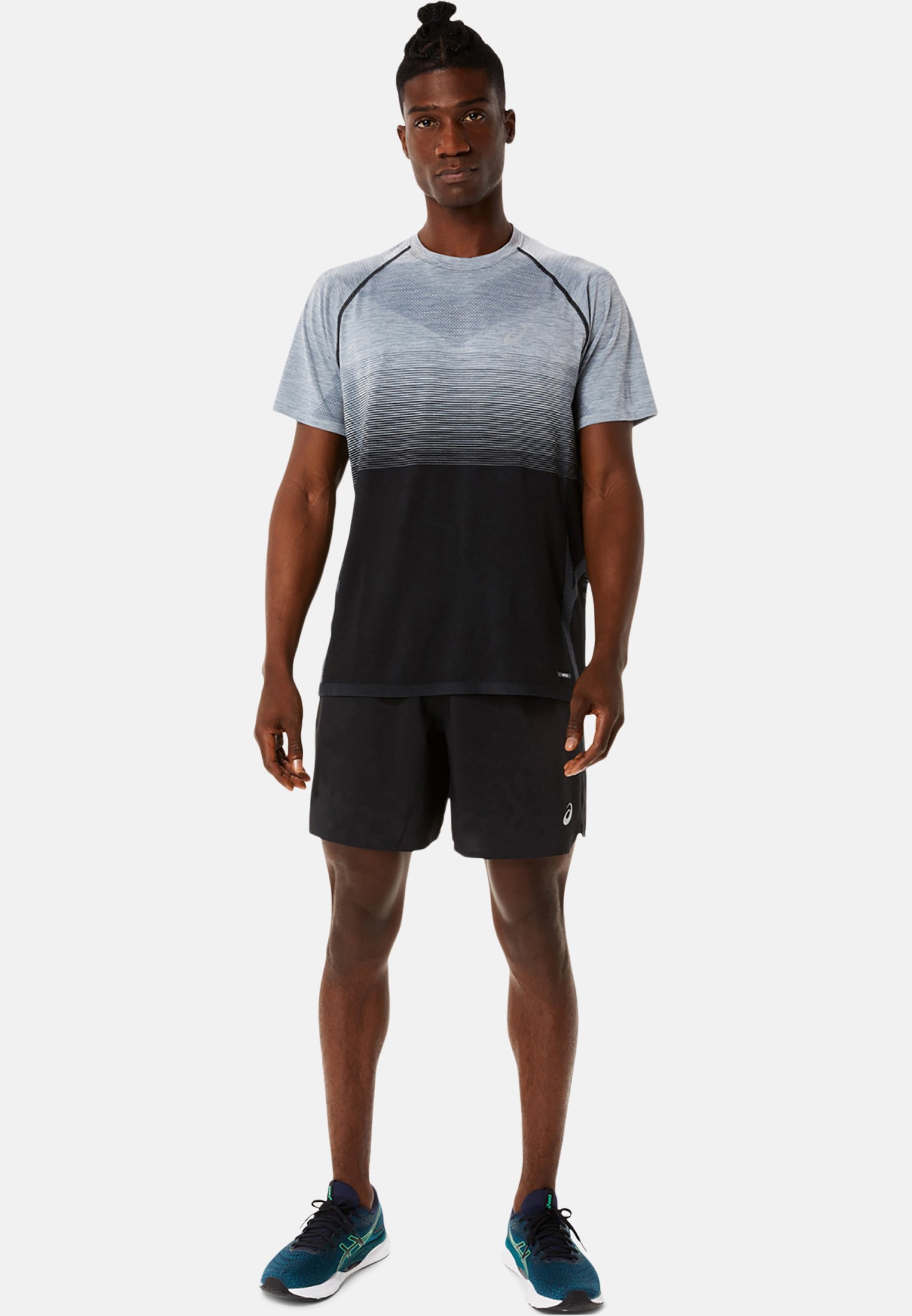 ASICS SEAMLESS SS - Sport T-shirt - Performance Black Carrier Grey