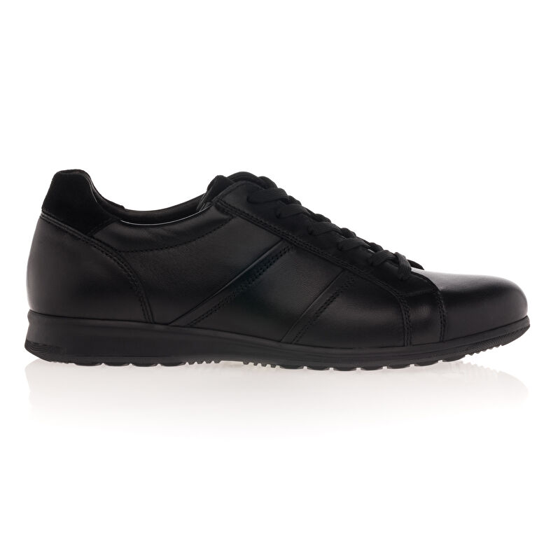 Baskets / Sneakers Herren Schwarz