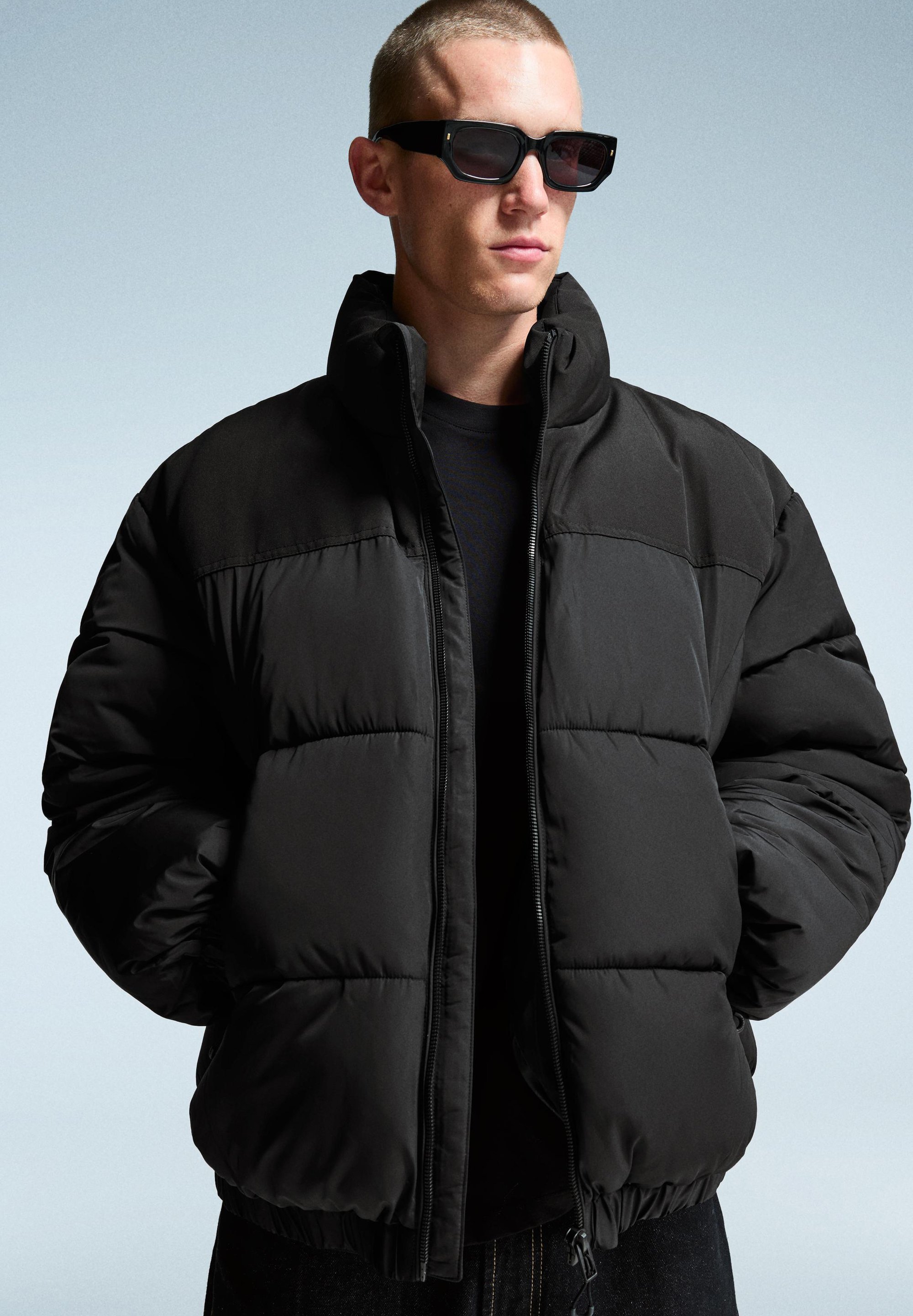 Bershka TECHNICAL - PUFFER - Winterjas - zwart