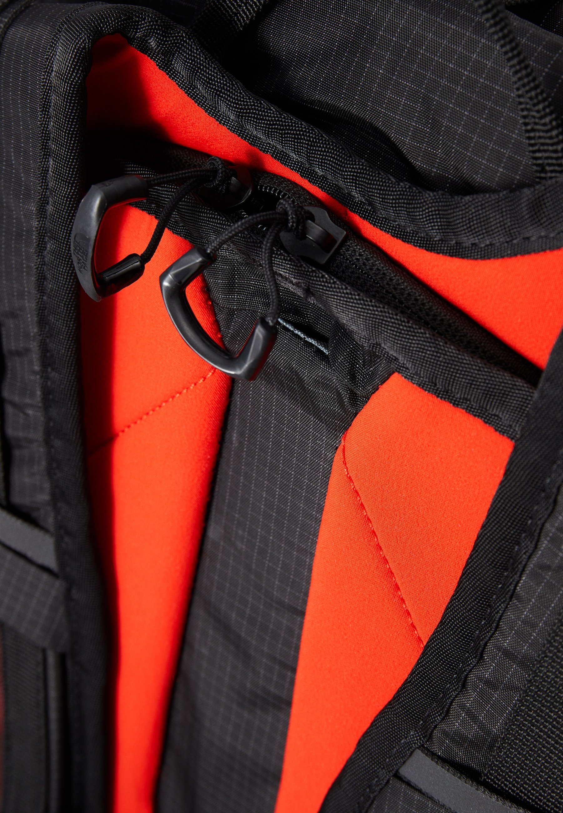 The North Face RAPIDUS ALPIN 34 UNISEX - Rugzak - asfaltgrijs/zwart