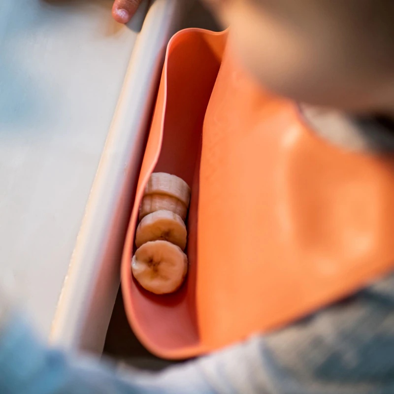 Slinček Tommee Tippee Roll'n'go