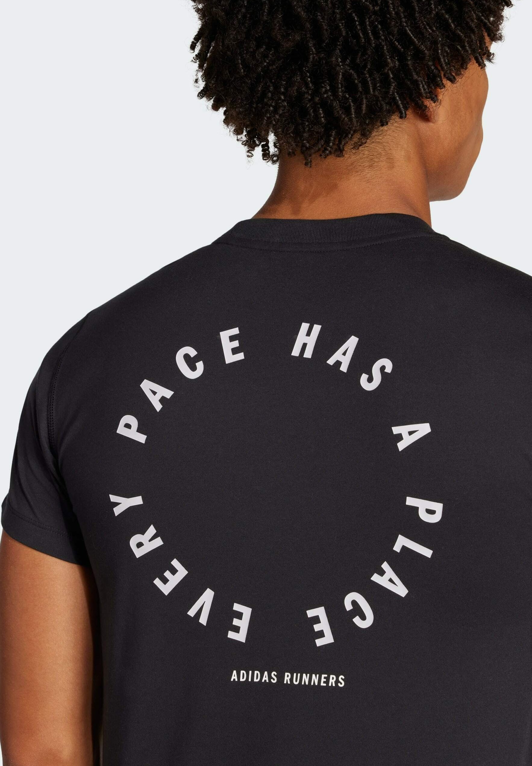 adidas Performance RUNNERS - T-shirt imprimé - noir