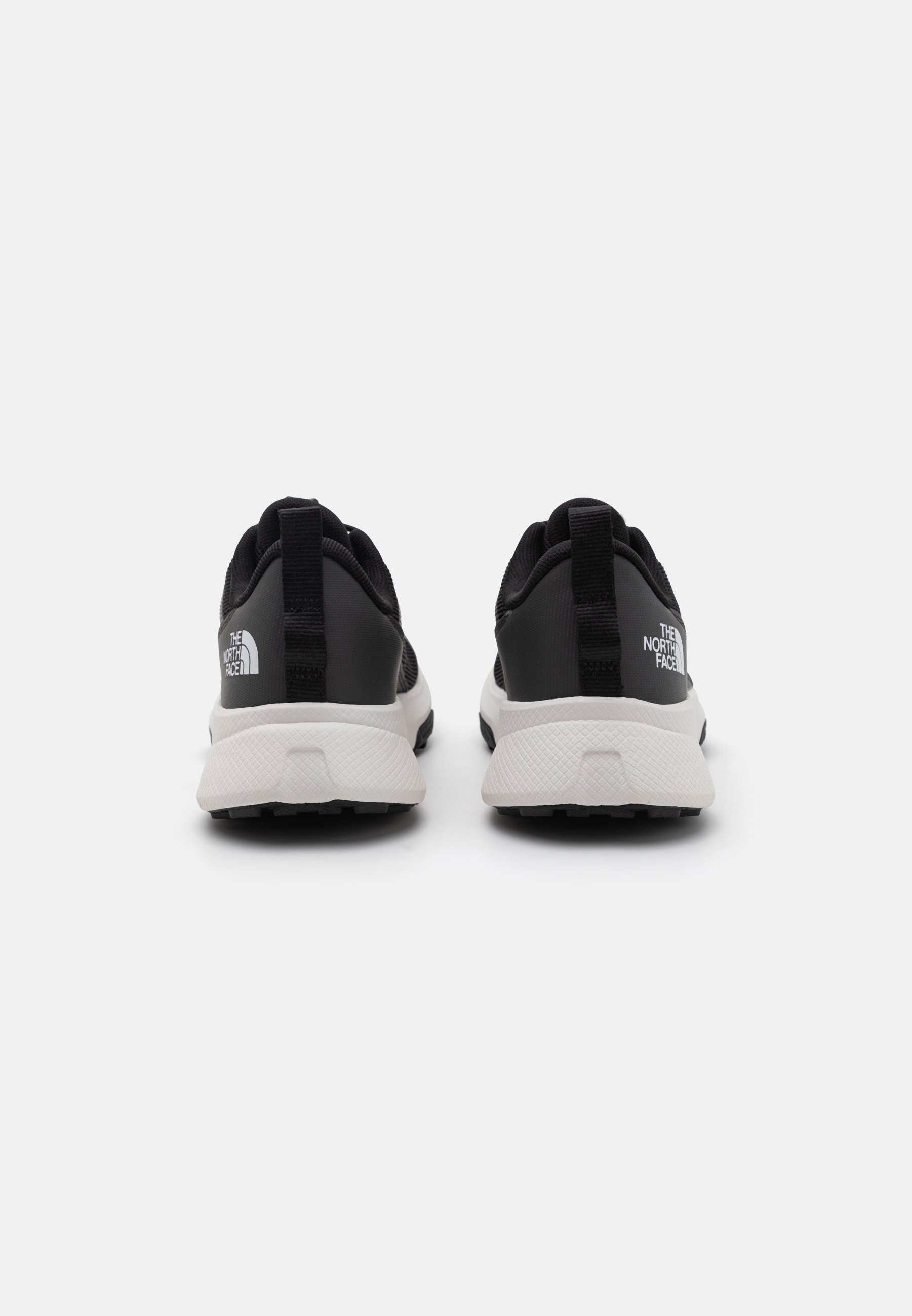 The North Face ALTAMESA UNISEX - Wandelschoenen - tnf zwart/asfaltgrijs