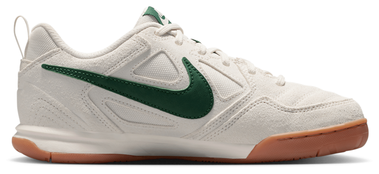 Nike Gato