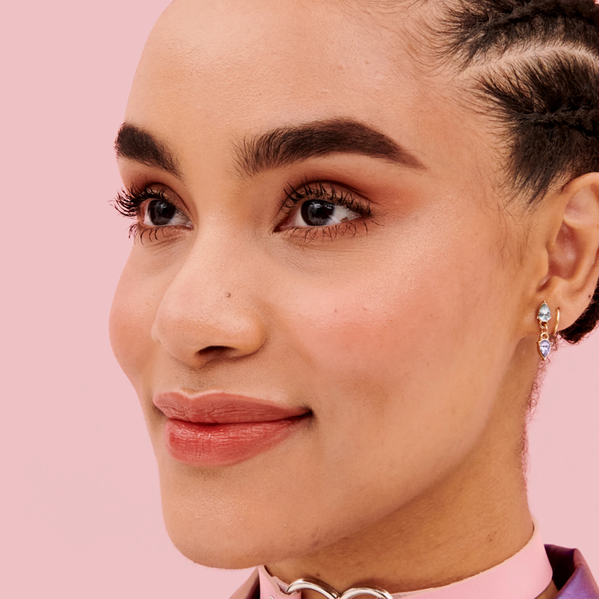 Gimme Brow+ mini olovka za volumen obrva 4 - Benefit