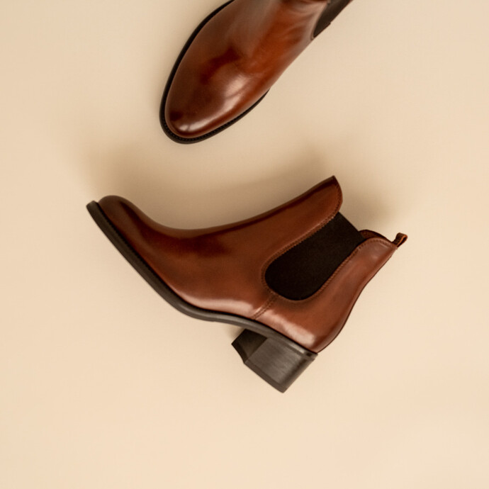 Bottines à talons  en cuir cognac