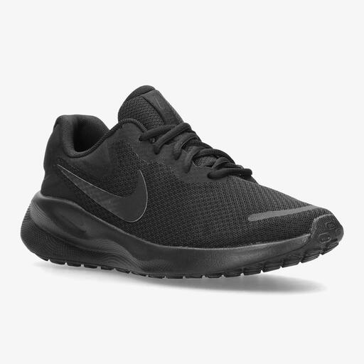  Nike Revolution 7