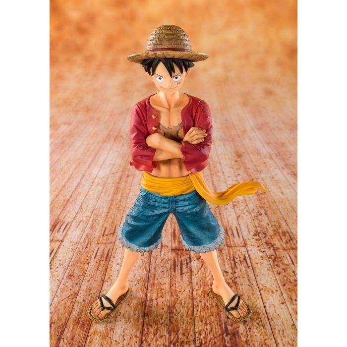 Figurine de collection - BANDAI SPIRITS - Monkey D. Luffy - 14 cm - Chapeau de paille - One Piece