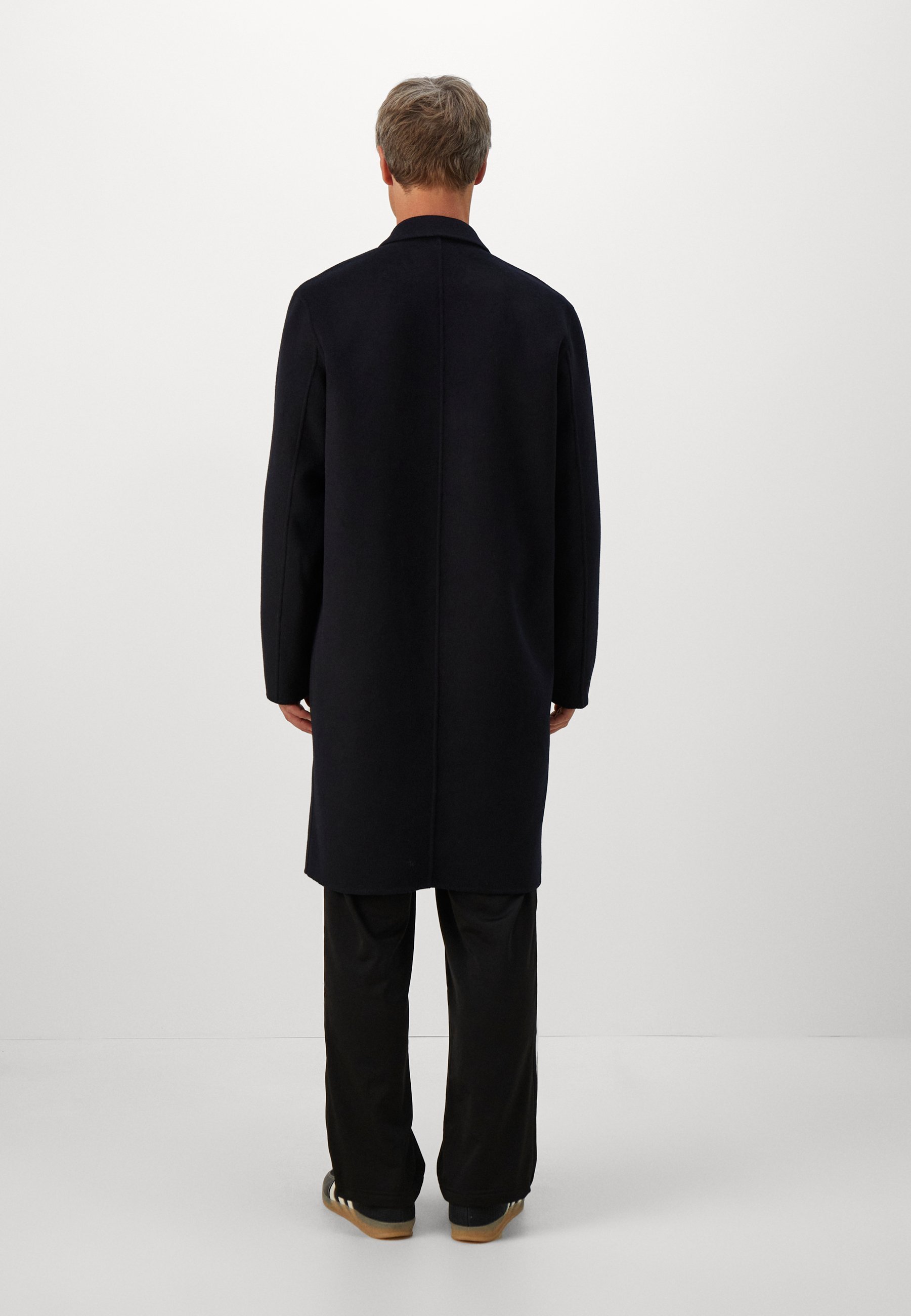 Cappotto Marc O'Polo MARC O'POLO X DFB TRAVEL COLLECTION - Cappotto classico - blu notte intenso