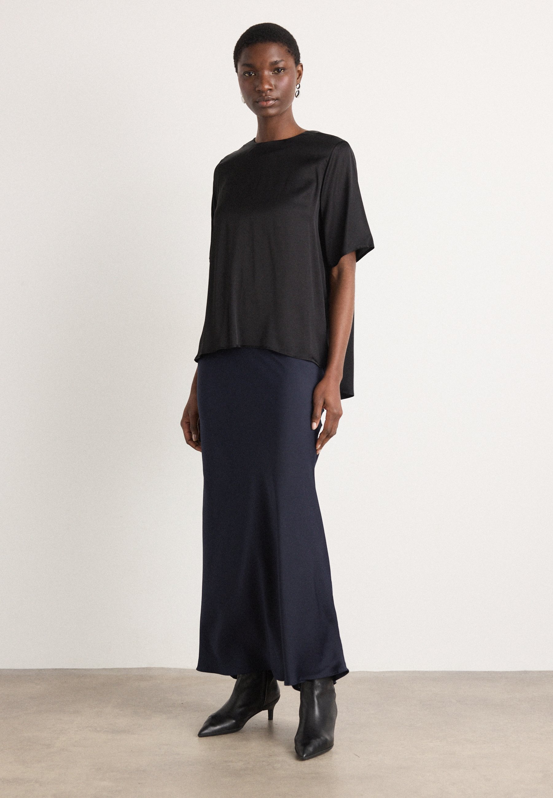 BOSS VISOS - Maxi rok - donkerblauw