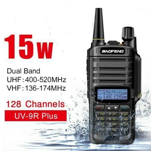 Rádio comunicador Baofeng UV-9R Plus de 15 W, dual band VHF/UHF, com plugue europeu.