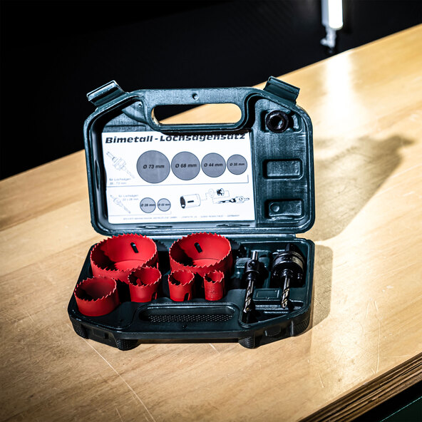Bimetal hole saw set, 8-piece.