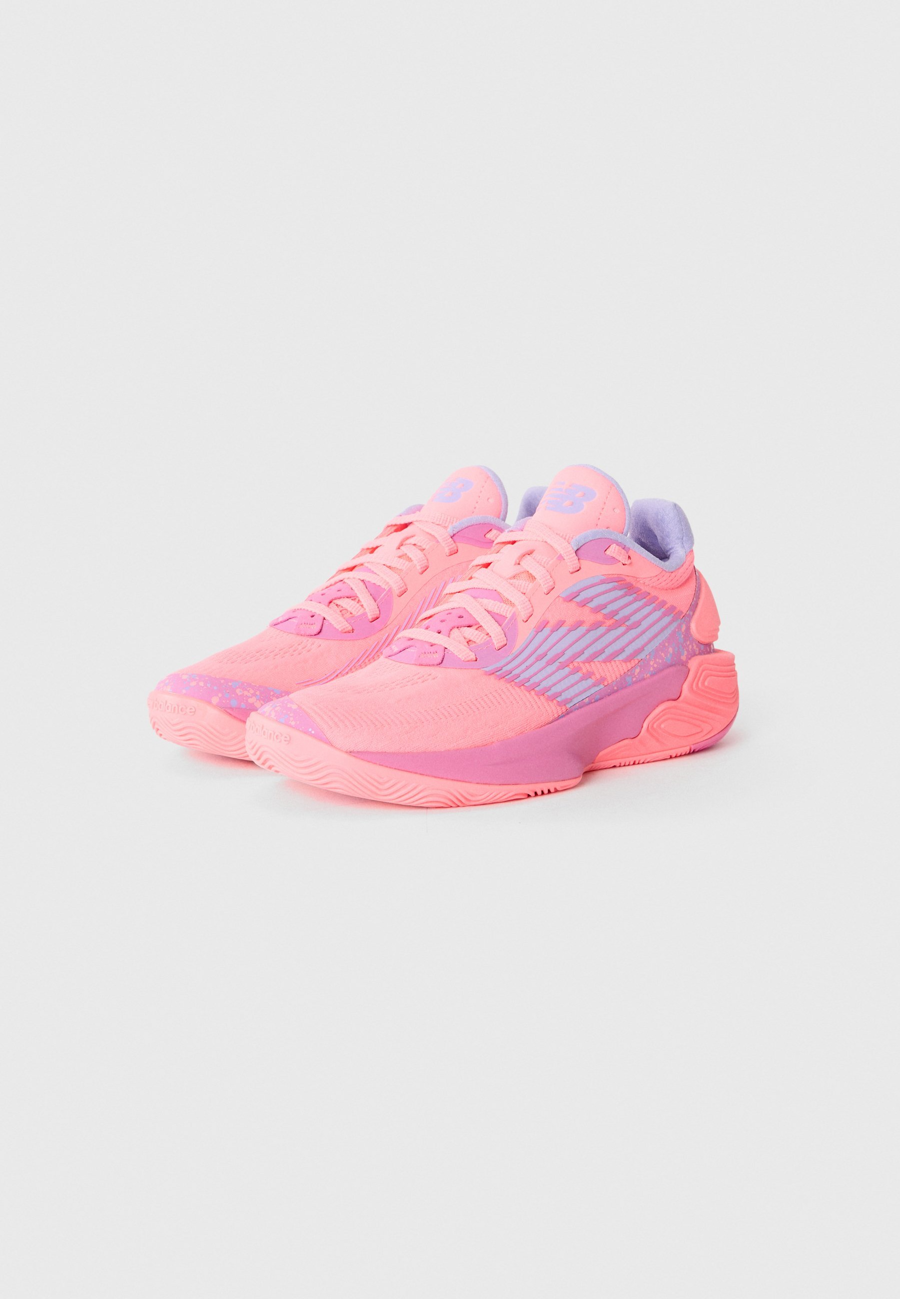 New Balance TWO WXY V5 - Korvpallijalatsid - roosad