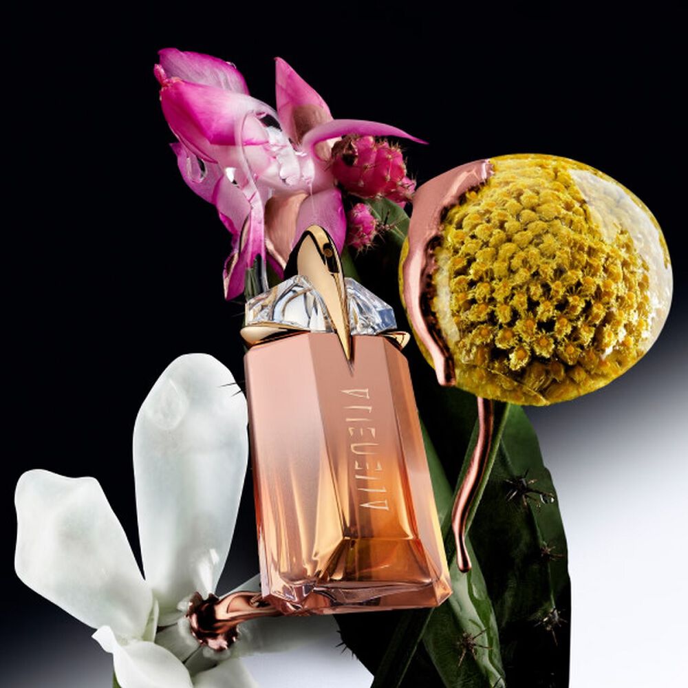 Diosa alienígena de Thierry Mugler Supra Florale