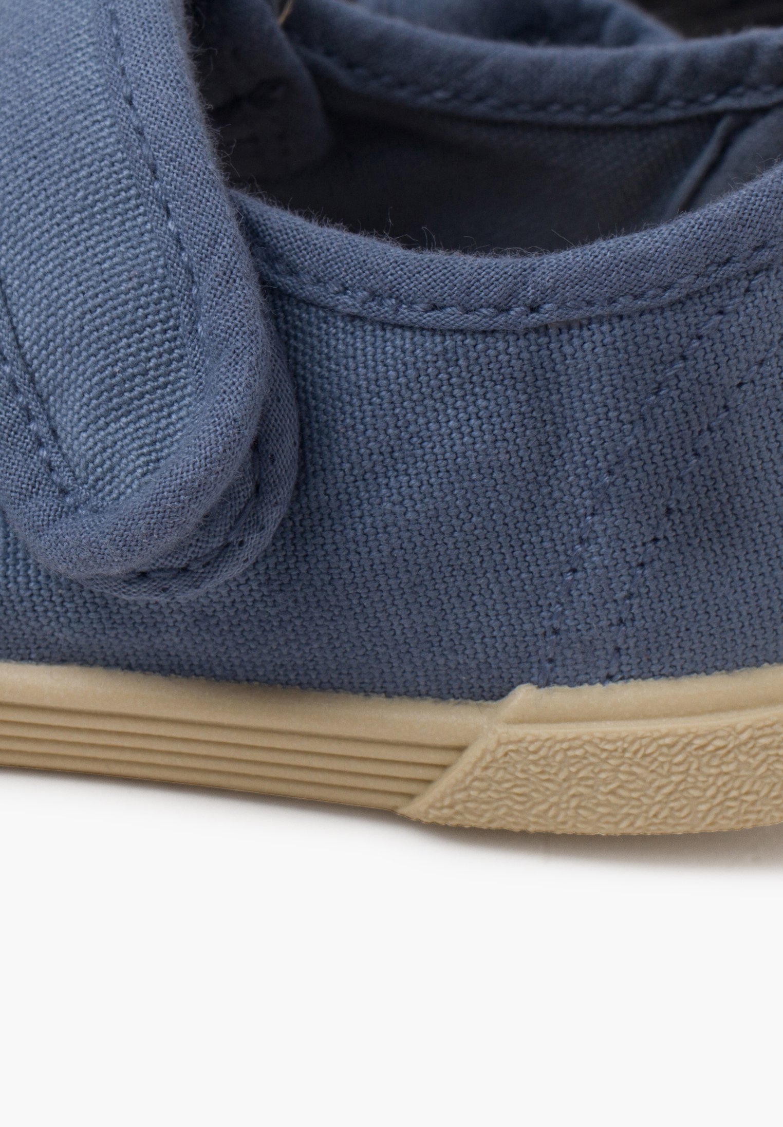 Pisamonas ballettpumper med ankelreim - azul
