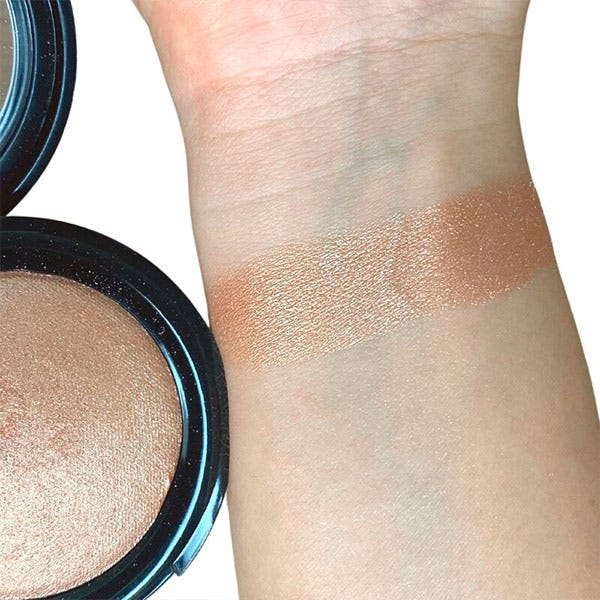 Naturlook Soft Sparkler ansigts- og krops highlighter