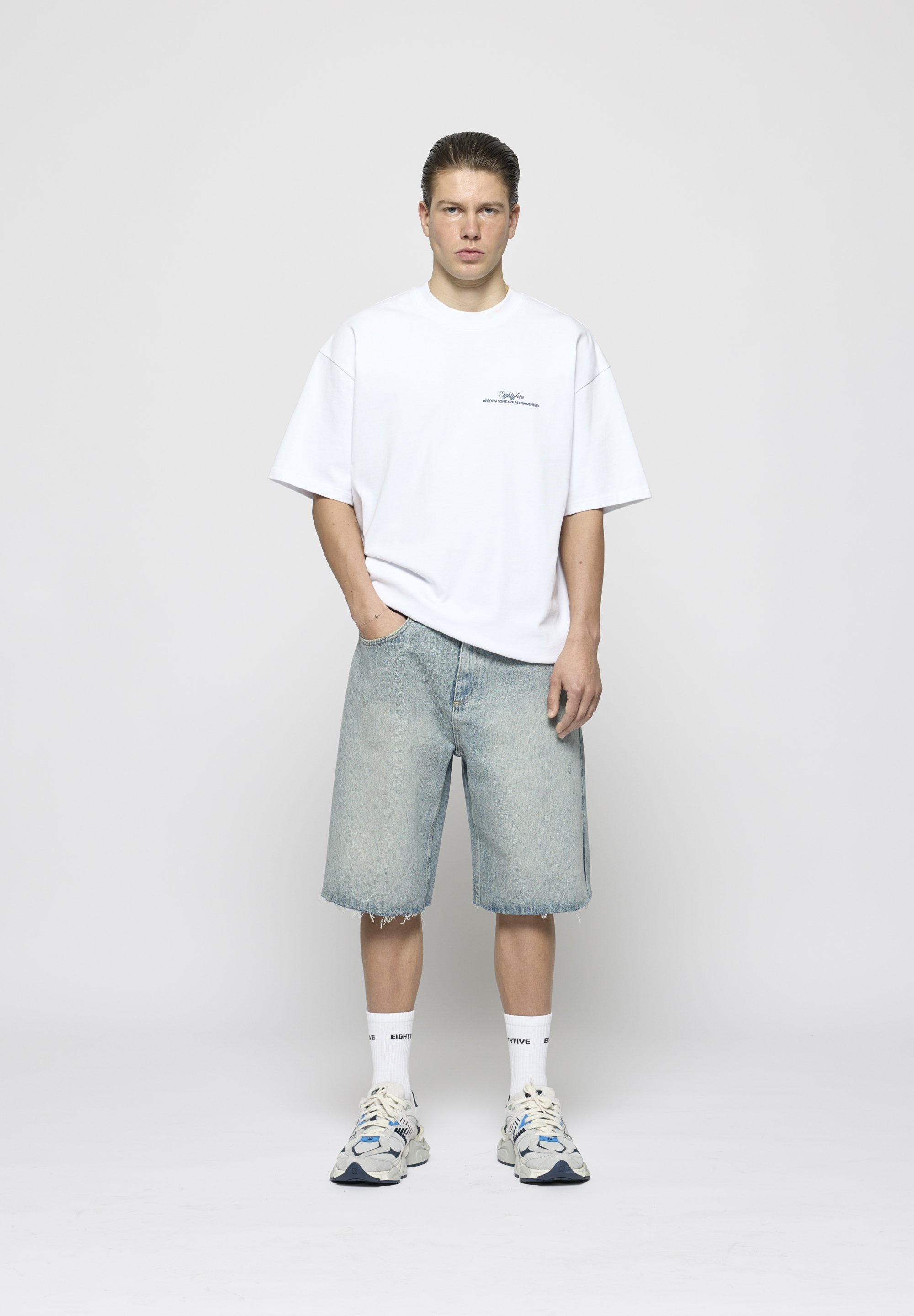 EIGHTYFIVE CUT OFF BAGGY - Short en jean - bleu sable