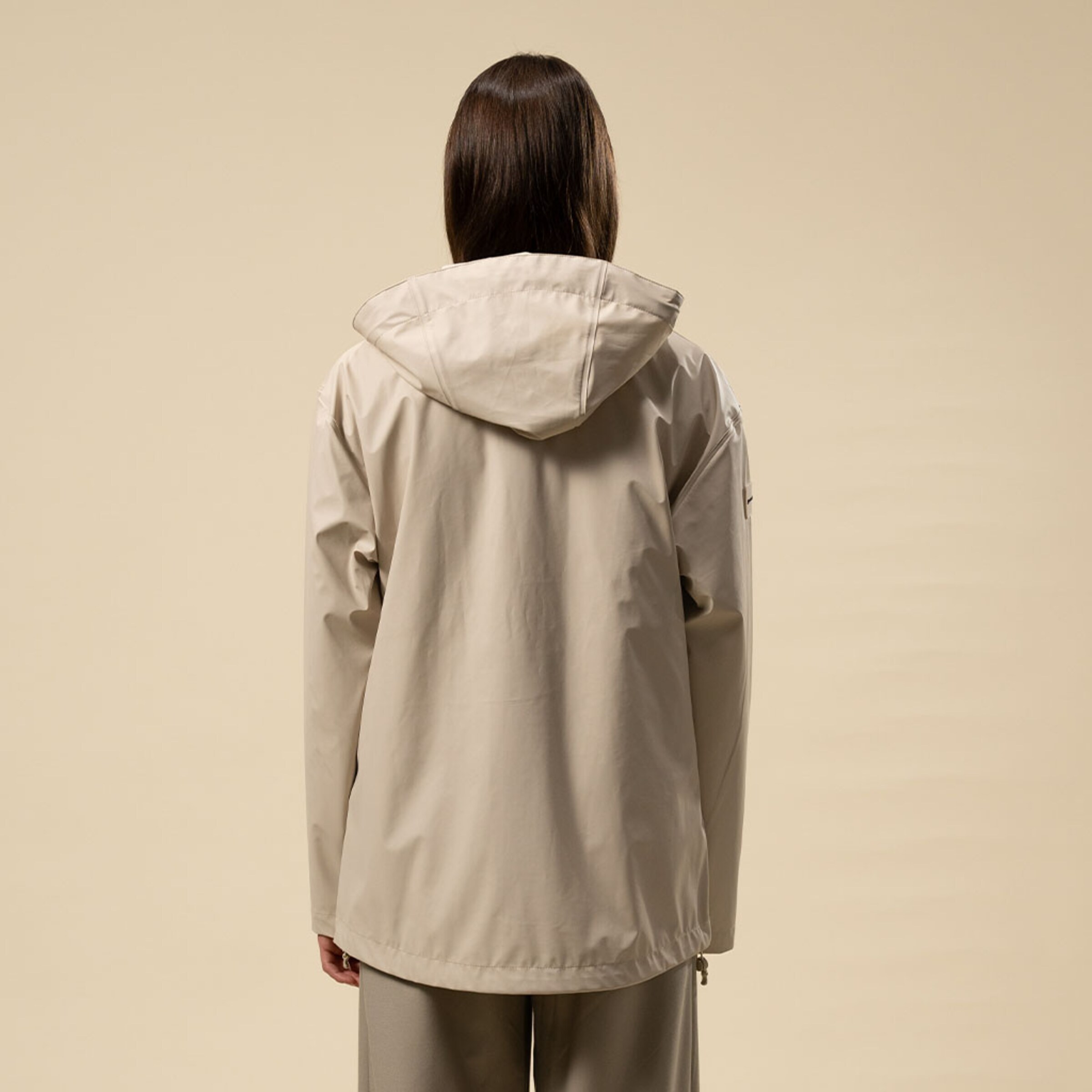 Veste imperméable courte tous les jours couleur grès