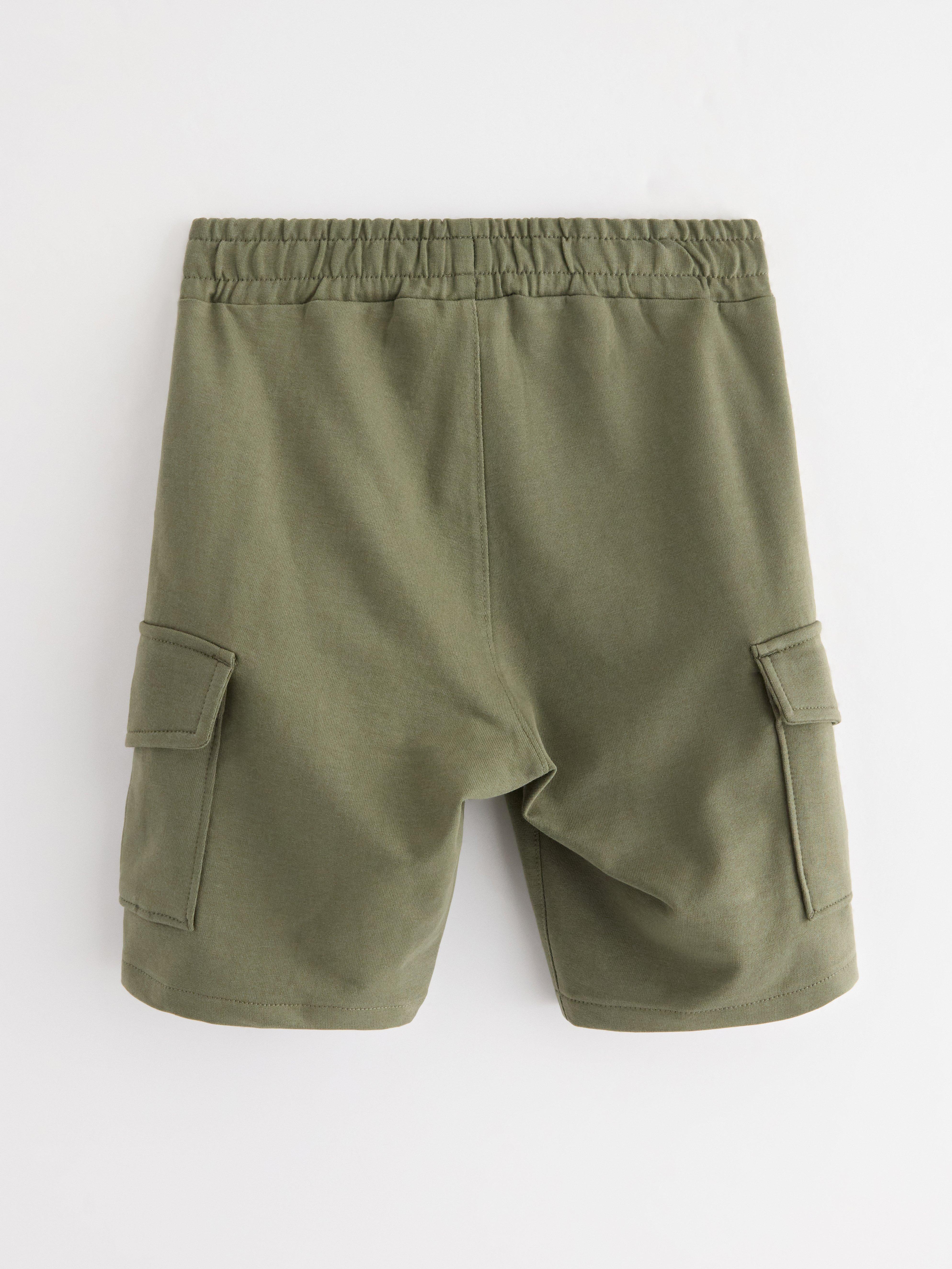Pantalones cortos cargo color caqui claro