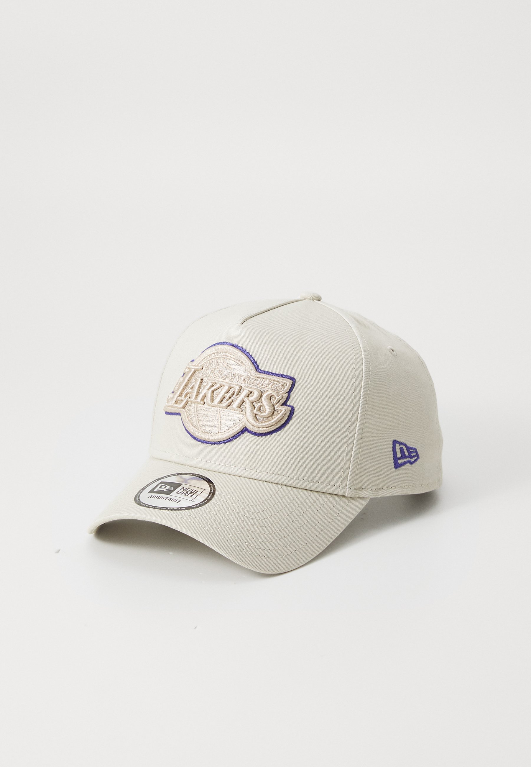 Bonés New Era