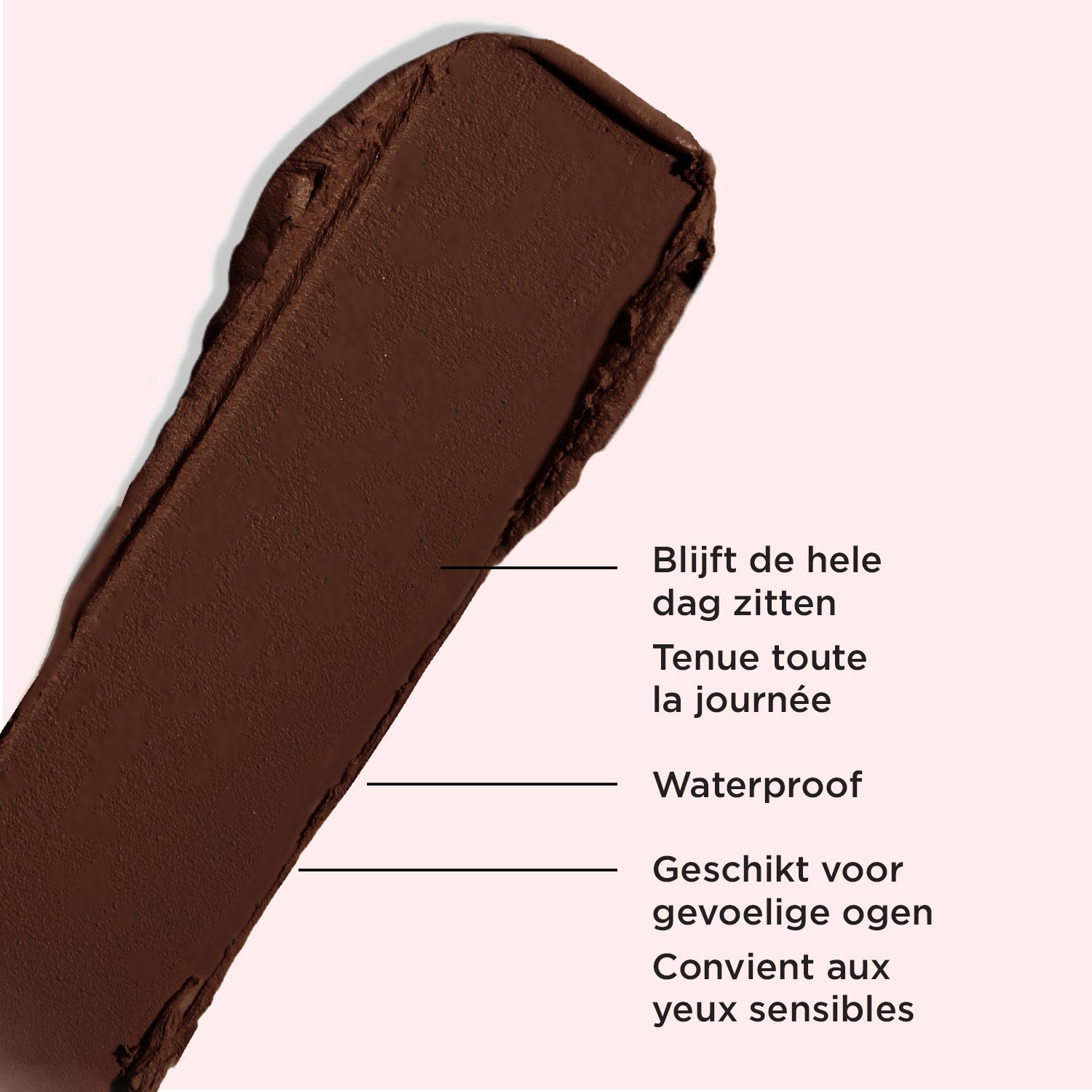 IT Cosmetics sjenilo za oči SUPERHERO™ NO-TUG sjenilo u stiku - 1,5 g