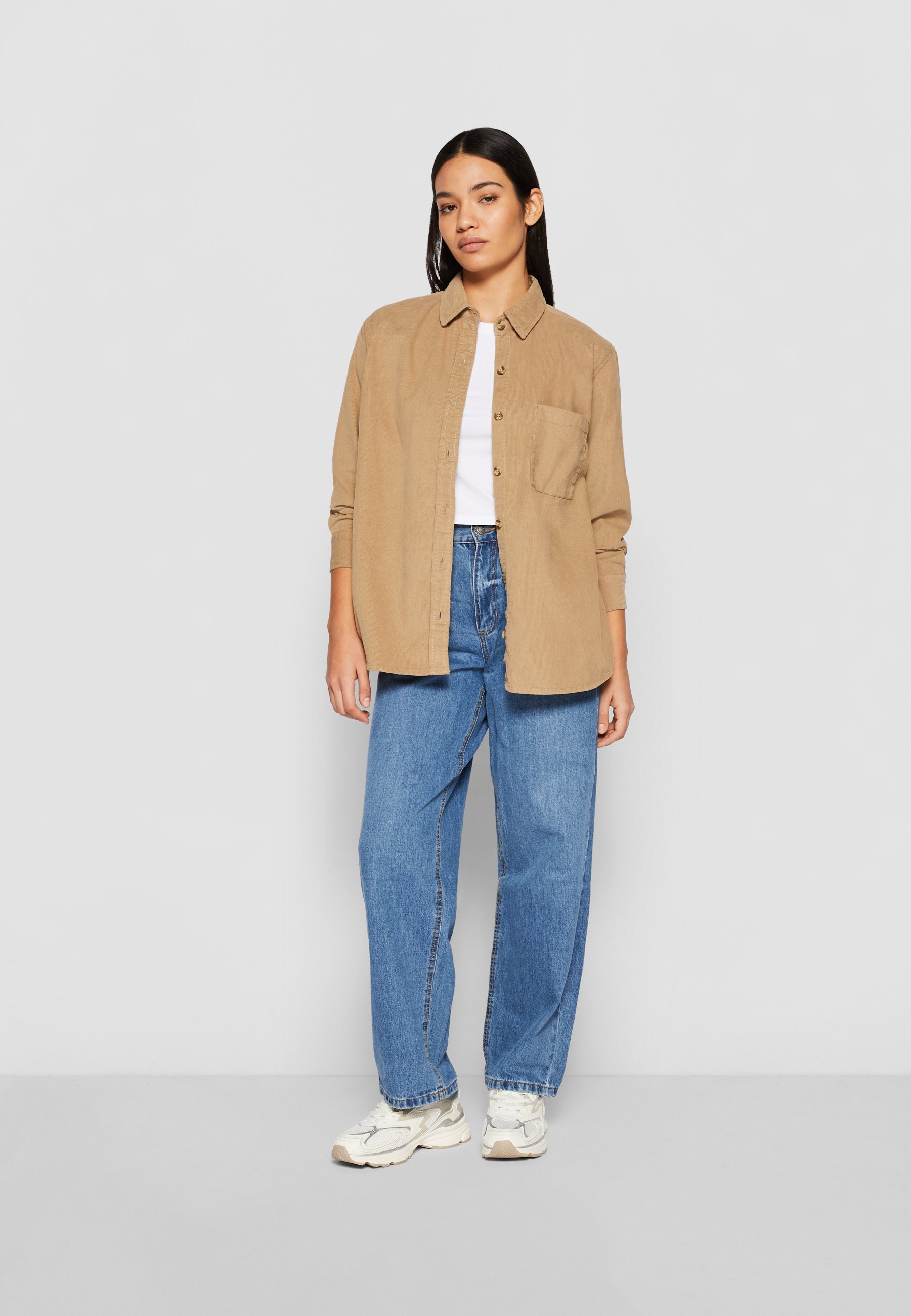 Chemisier boutonné Urban Classics - sable chaud