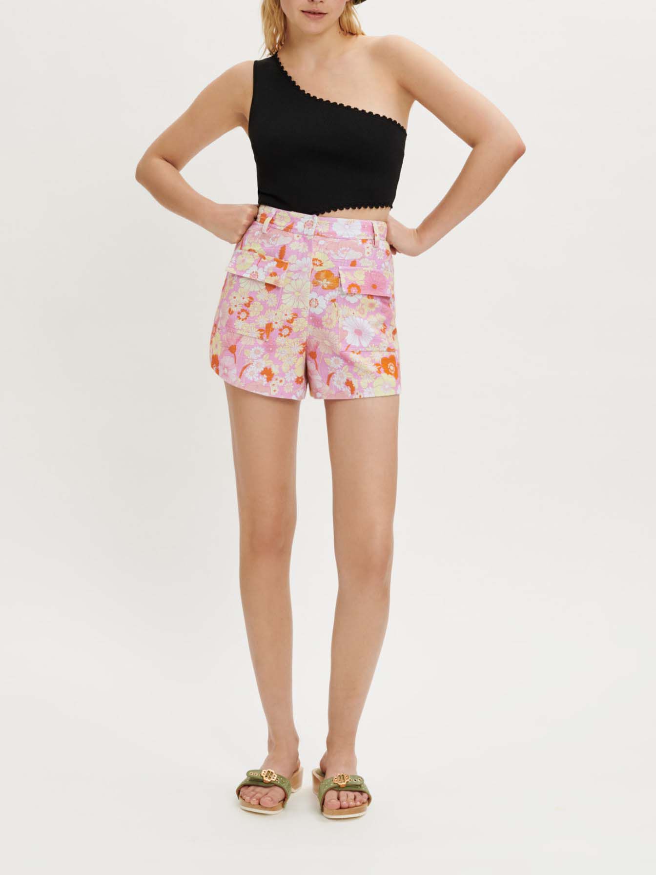 Pantaloni scurți cu imprimeu Flower Power-Flower power cu trandafiri