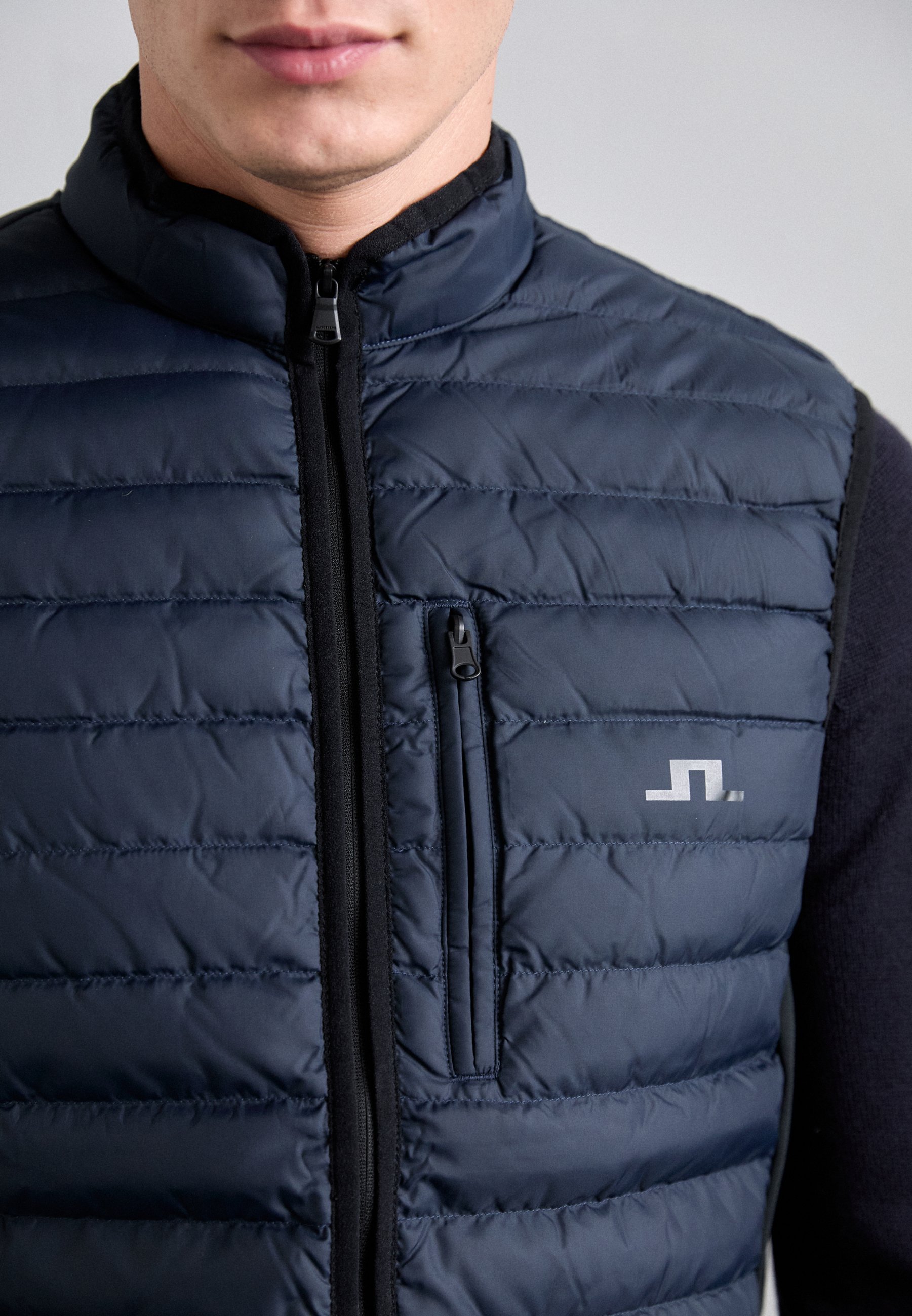 J.LINDEBERG PACE VEST - Gilet - marineblauw