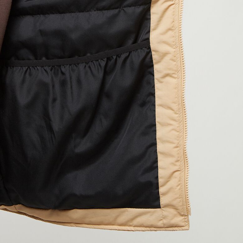 Weste mit kleinem Logo und mehreren Taschen