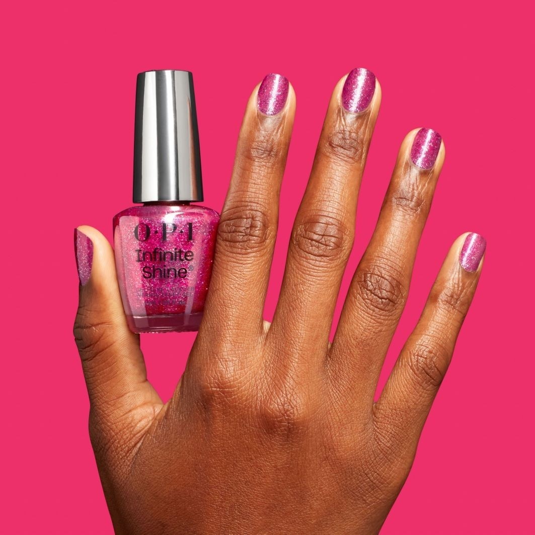 Esmalte de uñas OPI Infinite Shine Edición Navidad 2025 – Lo suficientemente bueno para darse un capricho – 15 ml