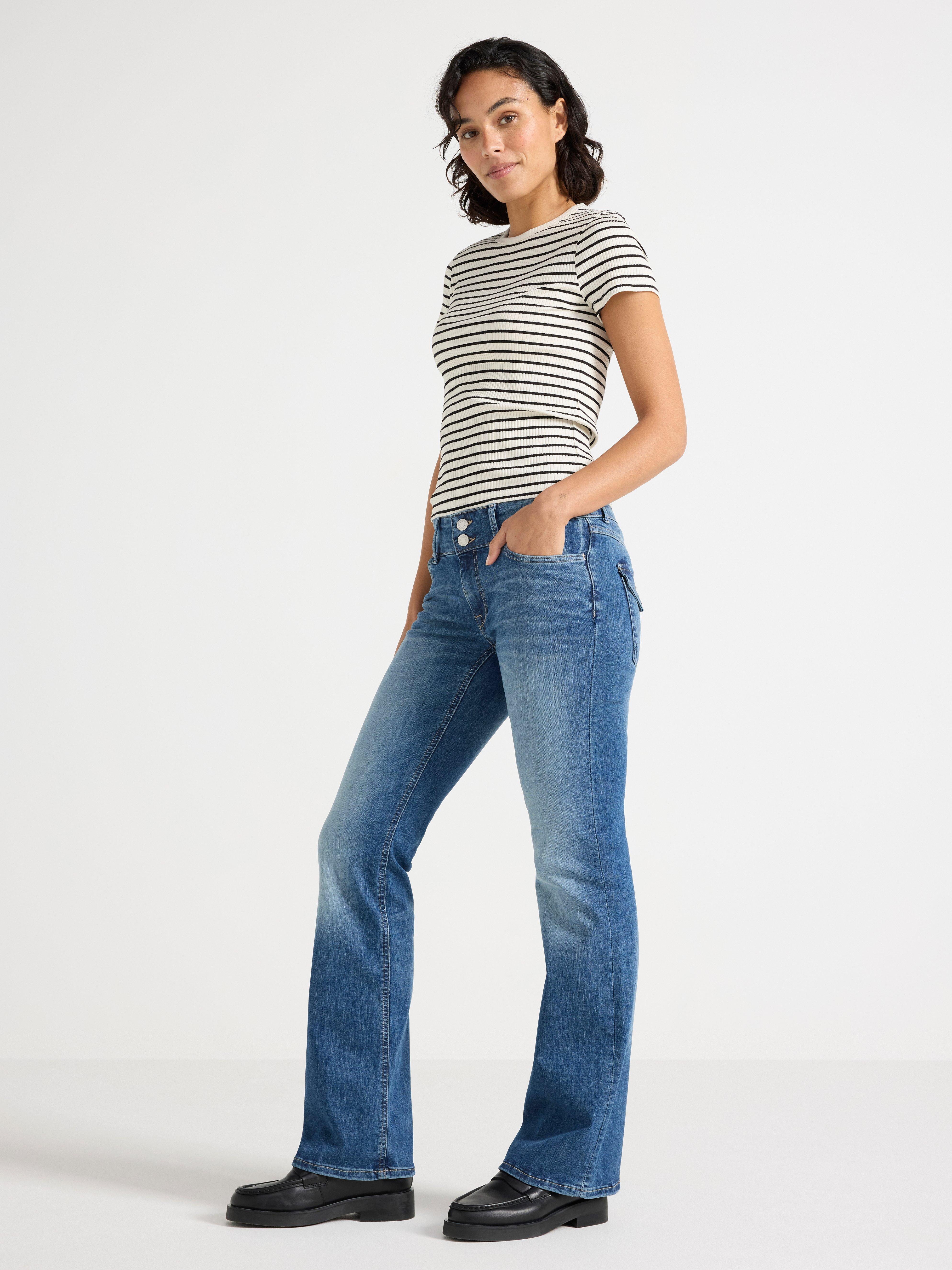 Pantalones vaqueros elásticos FLARE de talle bajo color azul vaquero