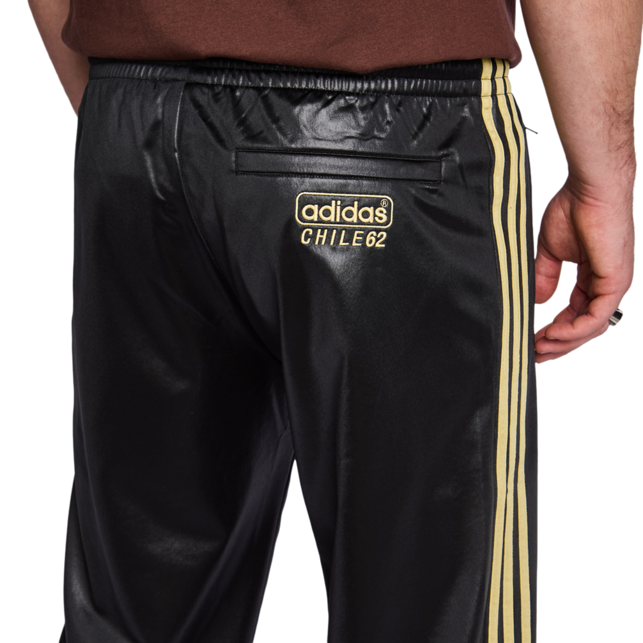 adidas Chile 62