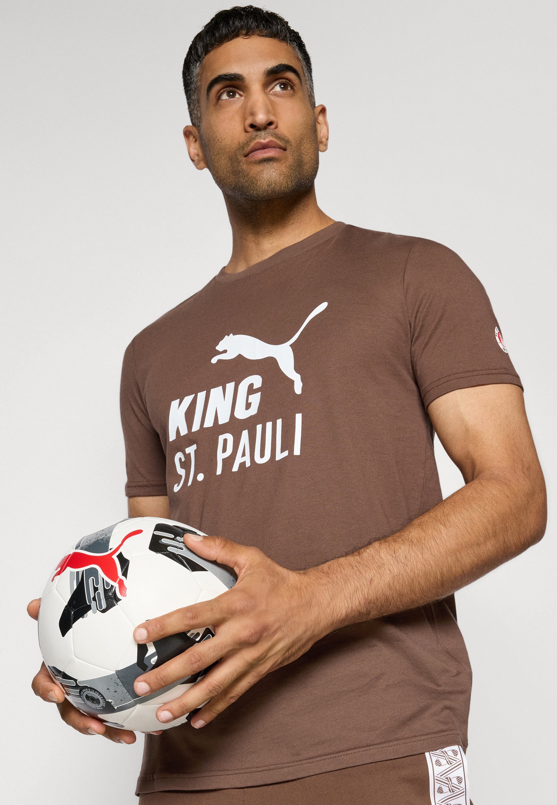 Puma FCSP KING LOGO TEE - Klubové oblečení - black/white