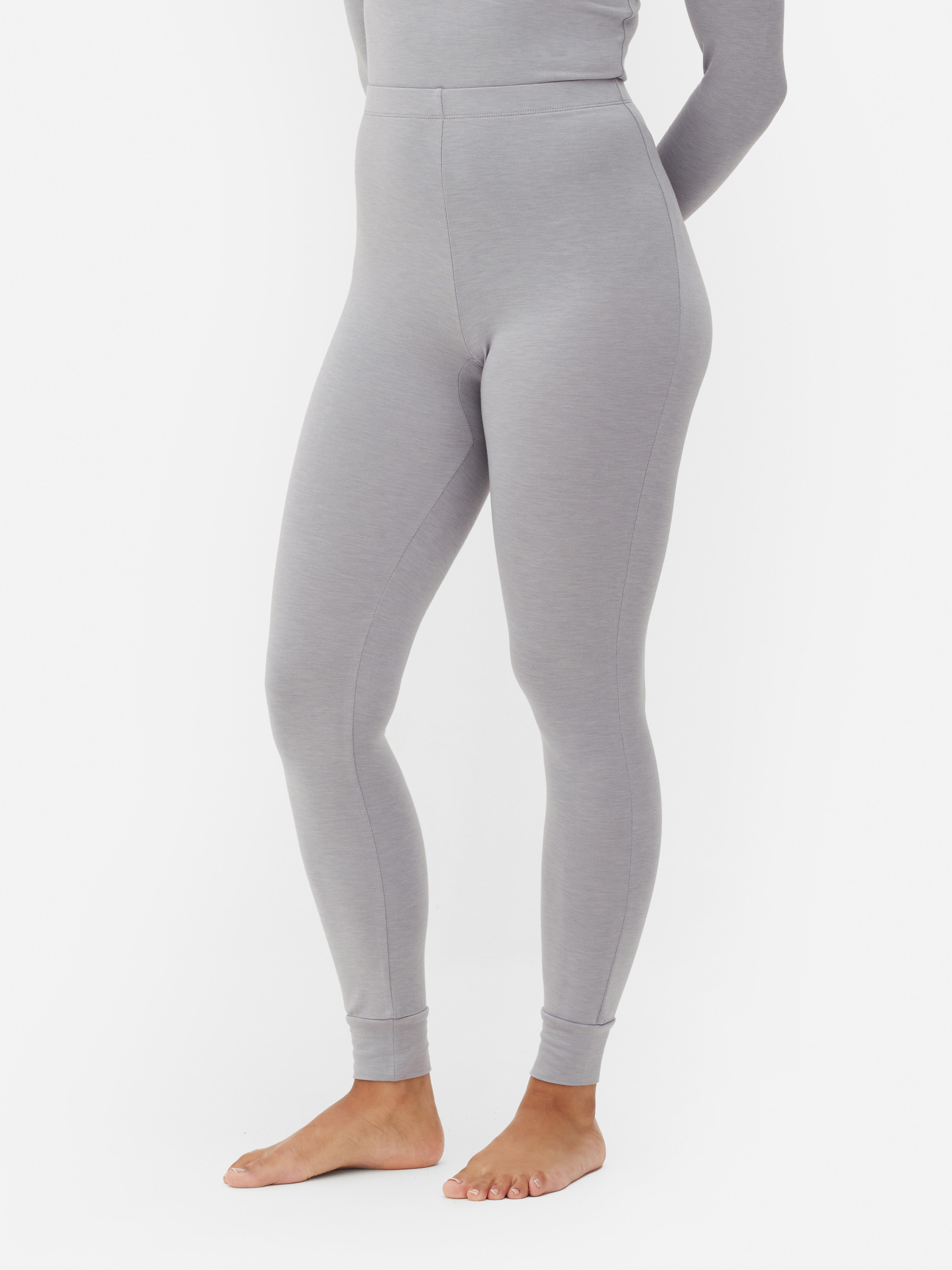 Thermoleggings mit Bündchen an den Knöcheln. Diese Thermoleggings sind die perfekte Basisschicht für kältere Tage.