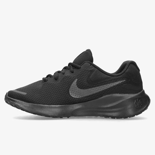  Nike Revolution 7