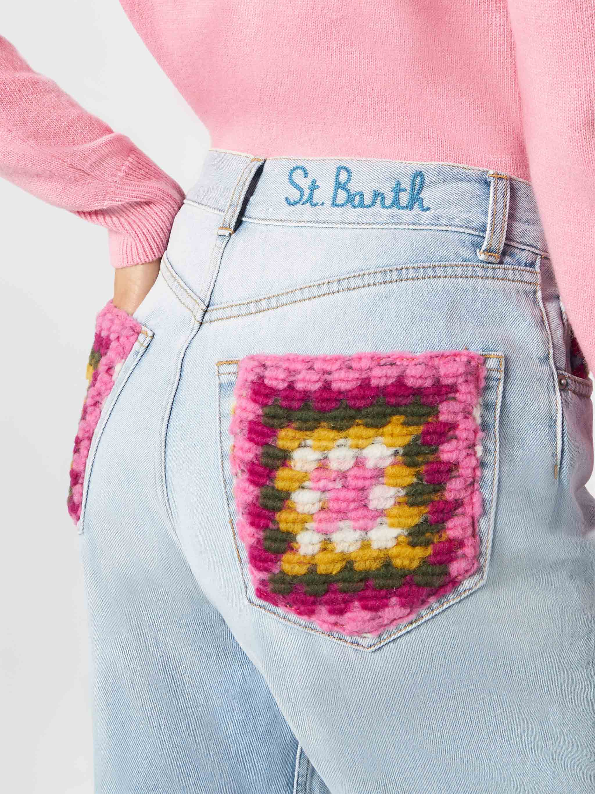Jeans pour femmes avec poches en crochet