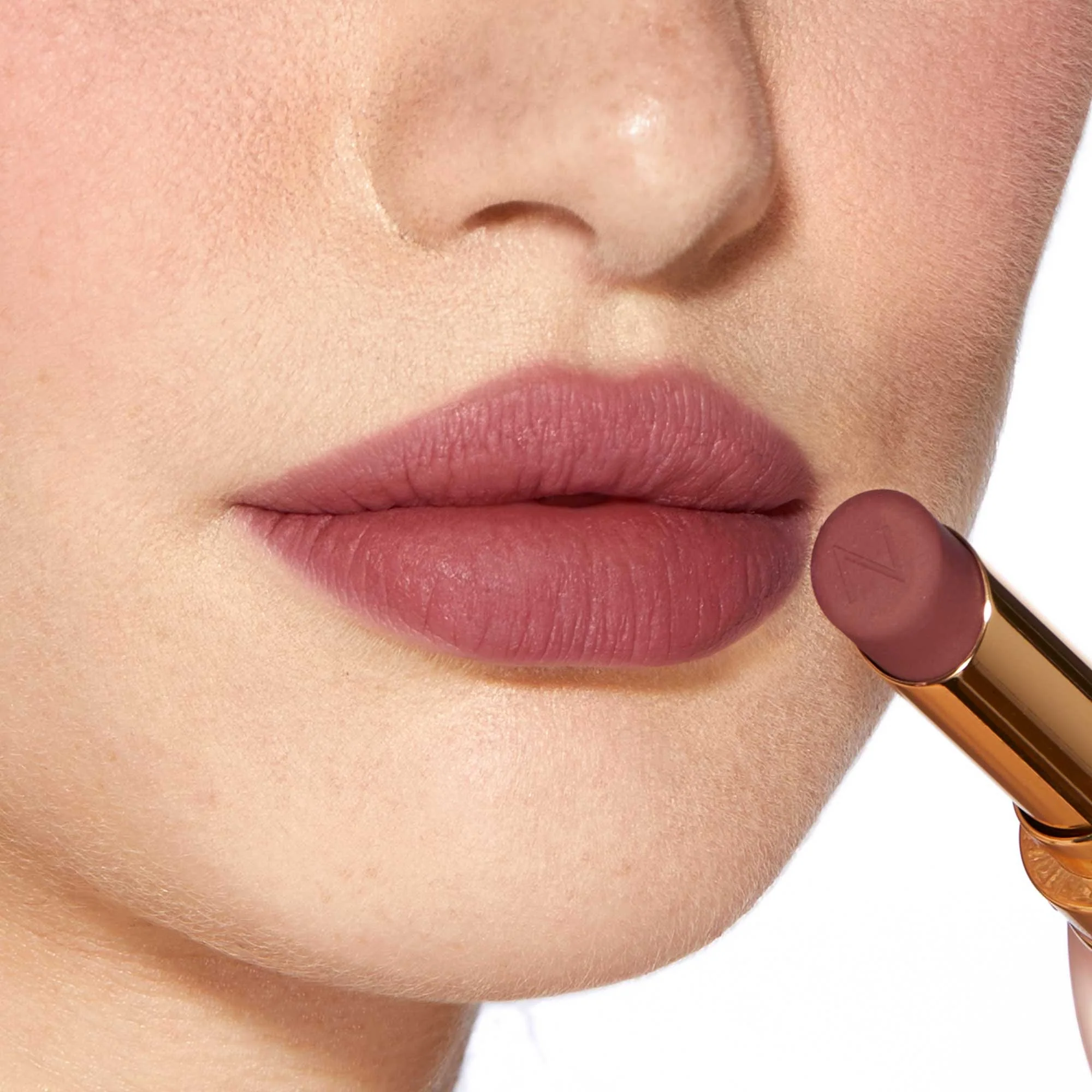 Labbra Beyond Blurry Lipstick - Rossetto