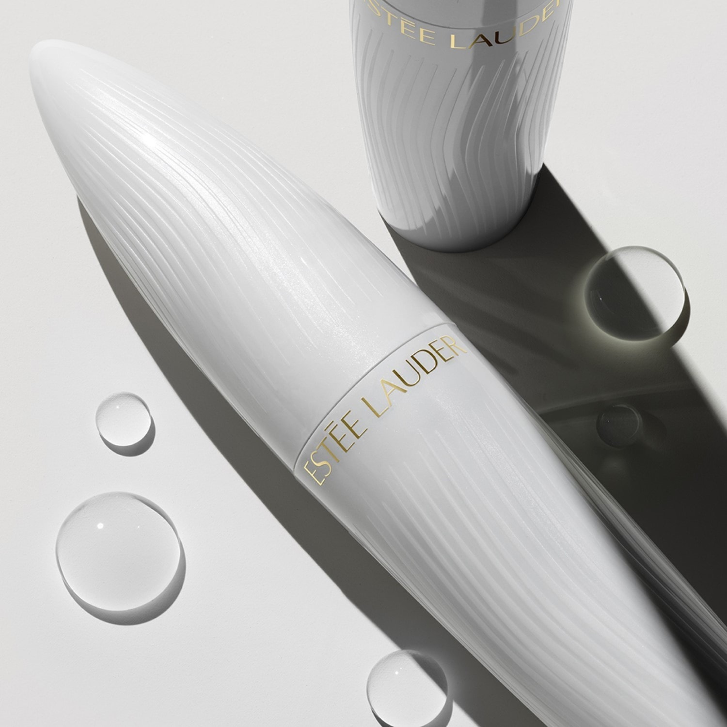 Estée Lauder Turbo Night Revitalizing Serum voor wimpers en wenkbrauwen – 6 ml