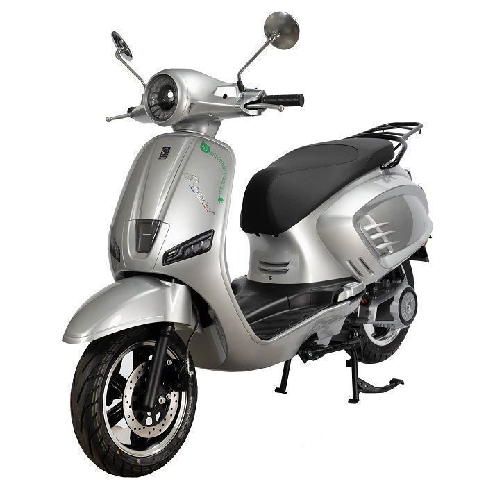 EUROCKA | Patinete eléctrico Viscot Grey de 125 cc con batería de litio extraíble de 72 V y 50 Ah y autonomía de 120 km.