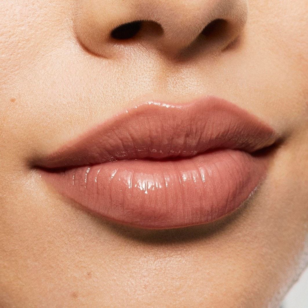 KYLIE COSMETICS lūpų blizgis „High Gloss“ – 3,6 g