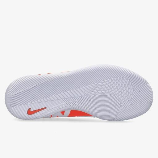  Nike Mercurial Vapor