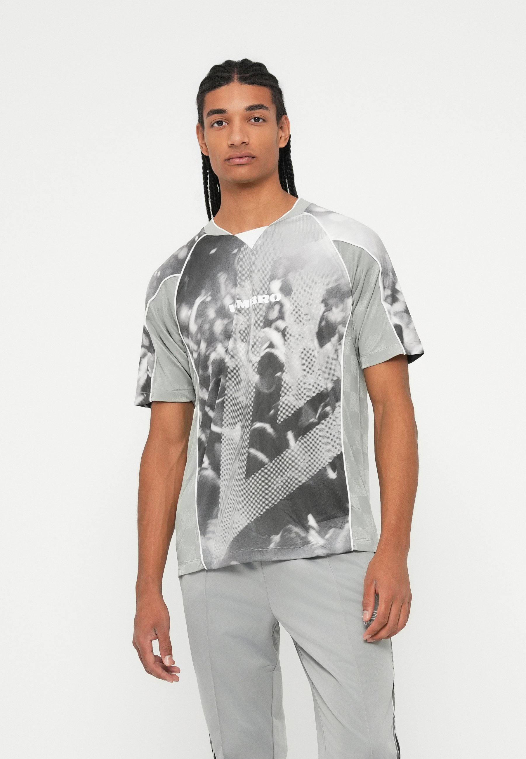 T-shirt unisexe à panneaux Umbro imprimé - Harbor Mist