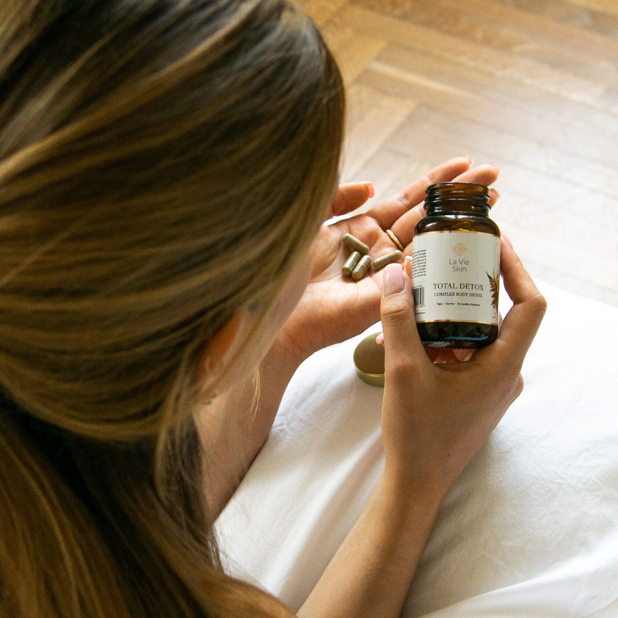 La Vie Skin Complex -vartalon detox