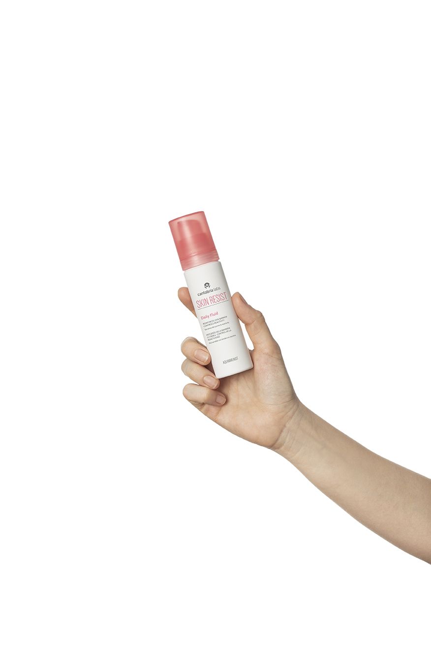 Denný fluid na posilnenie kožnej bariéry Skin Resist Ošetrenia z lekárne
